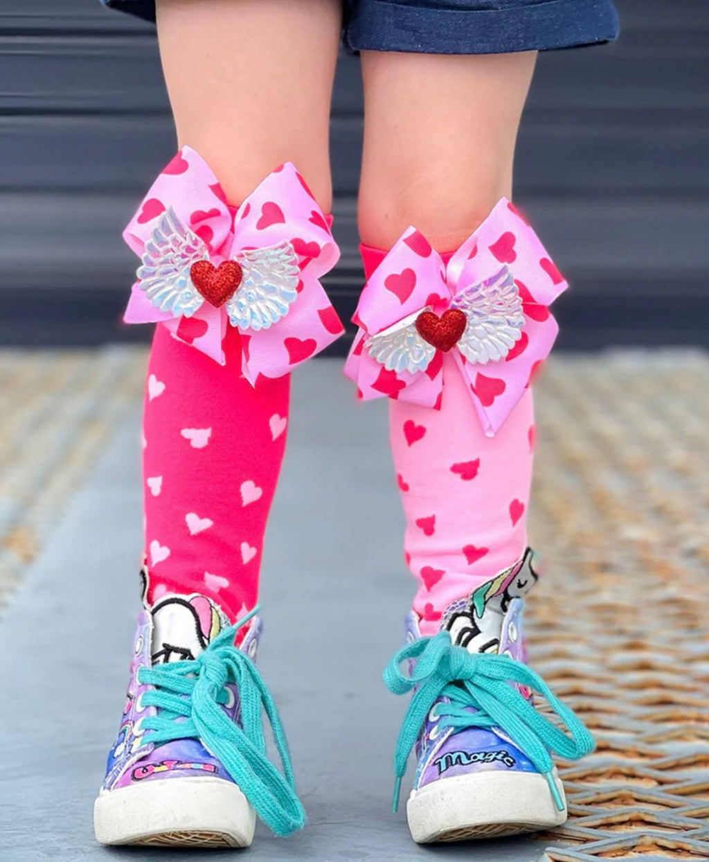 12 PARES DE CALCETA LOCA 3D PREMIUM CORAZONES UNITALLA PARA PIES QUE MIDAN DESDE 15CM HASTA 33CM