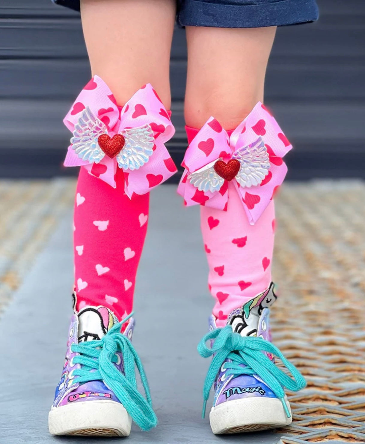 12 PARES DE CALCETA LOCA 3D PREMIUM CORAZONES UNITALLA PARA PIES QUE MIDAN DESDE 15CM HASTA 33CM