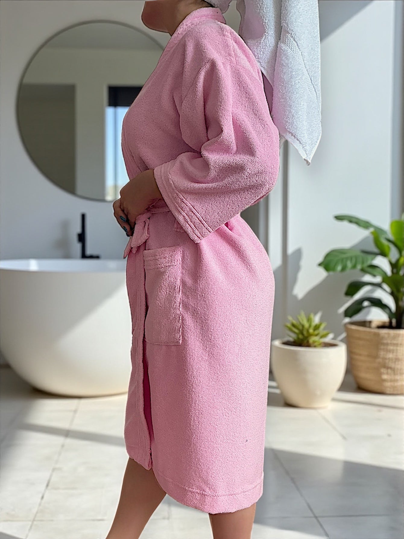 BATA DE BAÑO UNISEX ABSORBENTE BASIC (ALBORNOZ)