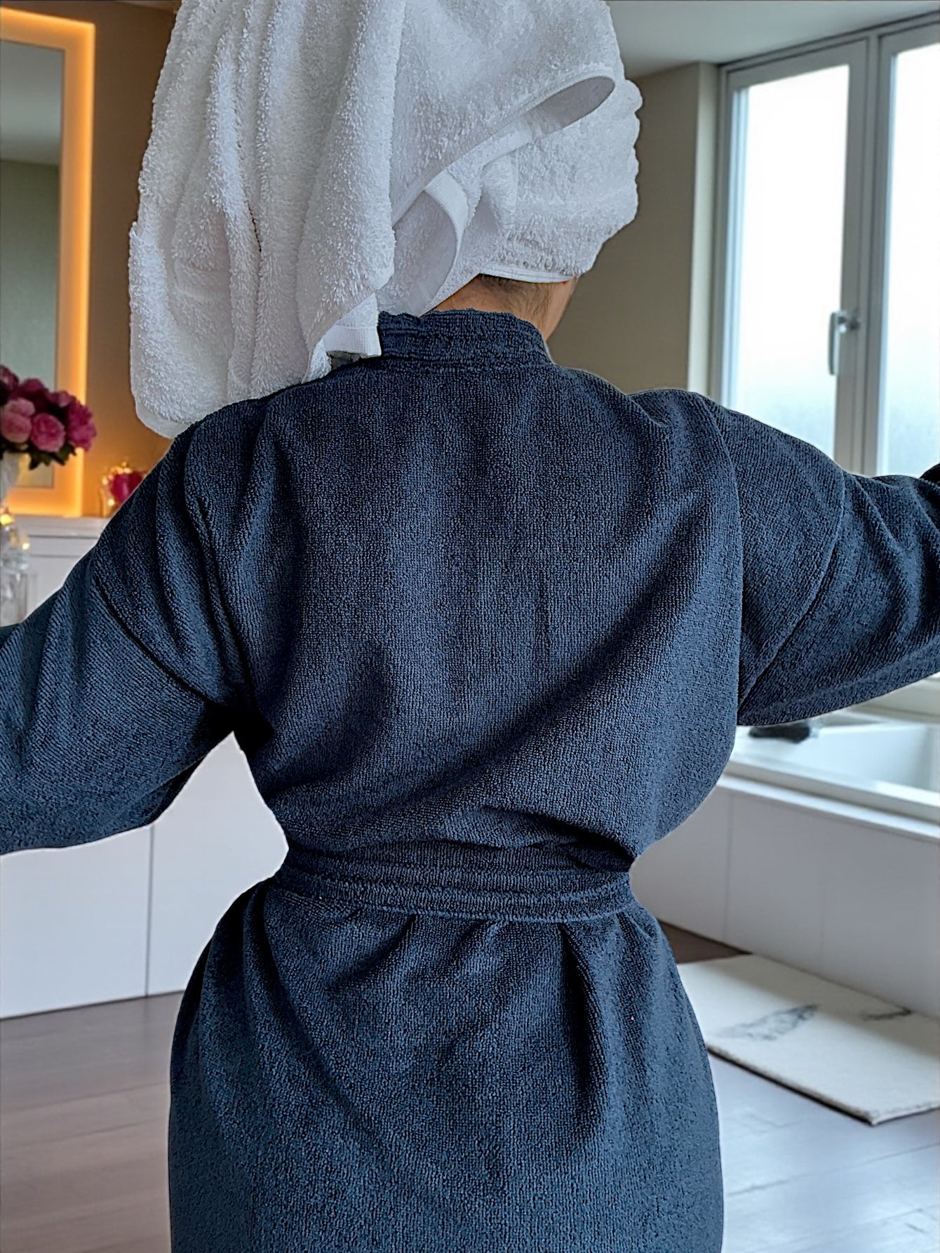 BATA DE BAÑO UNISEX ABSORBENTE BASIC (ALBORNOZ)