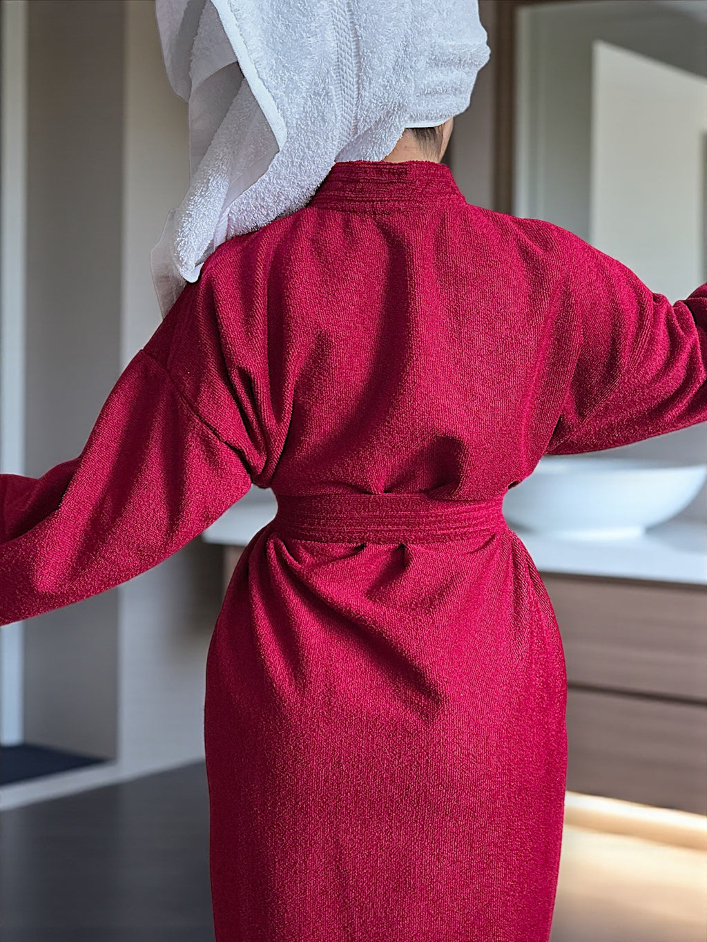 BATA DE BAÑO UNISEX ABSORBENTE BASIC (ALBORNOZ)