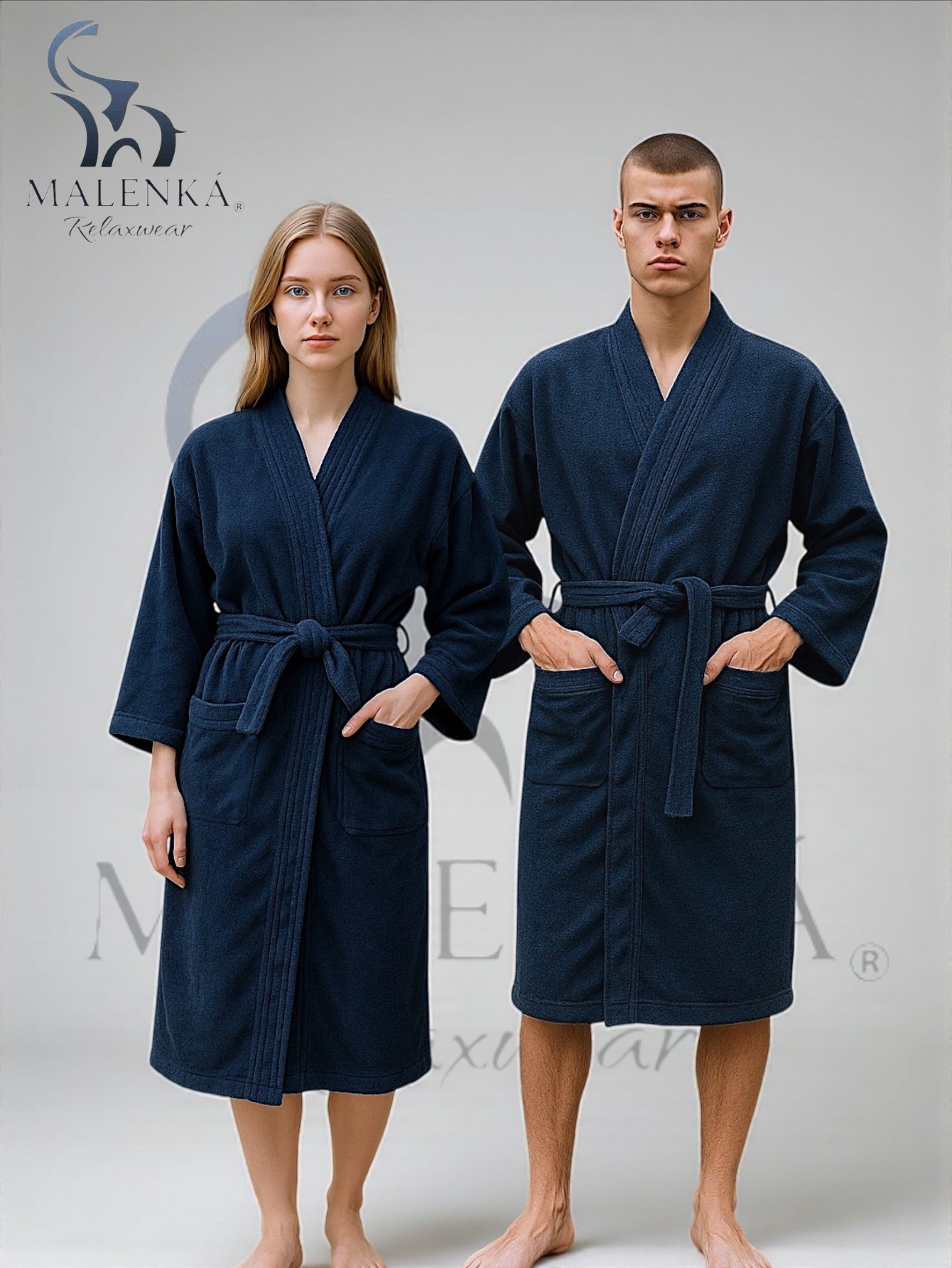 BATA DE BAÑO UNISEX ABSORBENTE BASIC (ALBORNOZ)